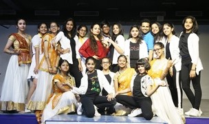 INTERNATIONAL DANCE DAY CELEBRATED WITH UTMOST ENTHUSIASM  AT BLUE BELLS MODEL SCHOOL