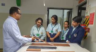 EXPERIENTIAL LEARNING – INDUSTRIAL VISIT BY THE STUDENTS